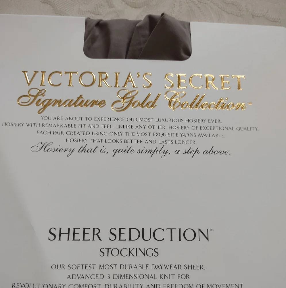 Victoria's Secret Signature Gold Collection Grey Medium Stockings